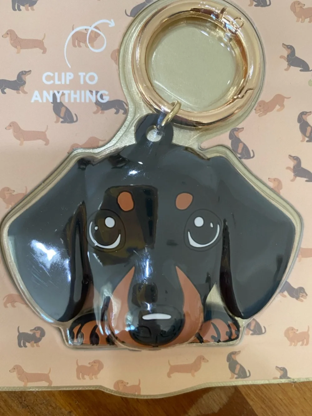 NWT. Xo Poppy, dachshund, AirTag holder.